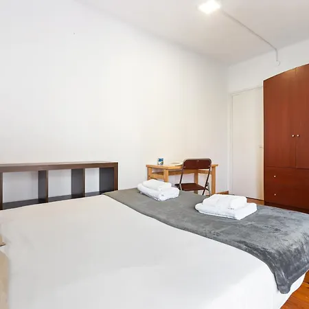 Stunning 5br With Sagrada Familia Views * Barselona